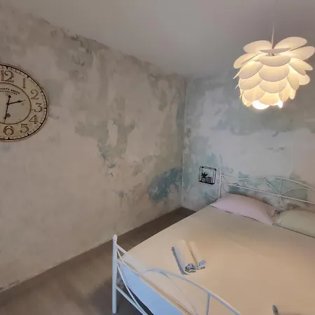 Apartment Zoric & 2 *