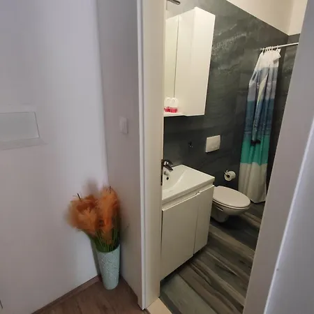 Apartment Zoric & 2