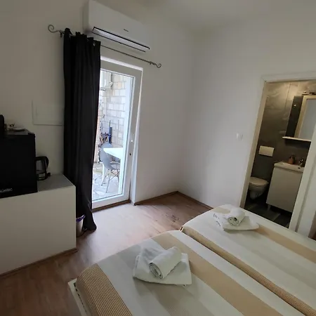 Zoric & 2 Apartment