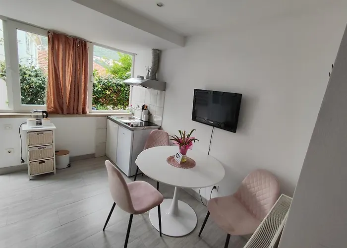 Zorić Apartments&rooms 2 Apartament *