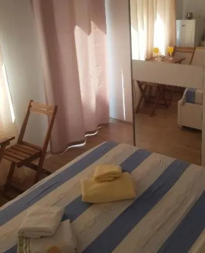 Zoric & 2 דירה דוברובניק